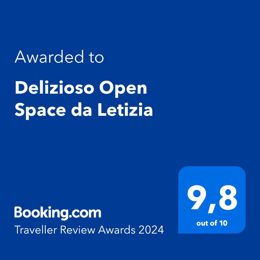 Delizioso Open Space Da Letizia Pomezia Exterior photo